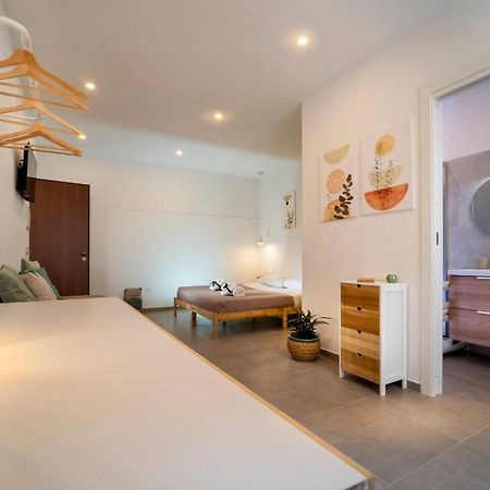 Mameri Central Rooms Кастелламмаре-дель-Голфо Экстерьер фото